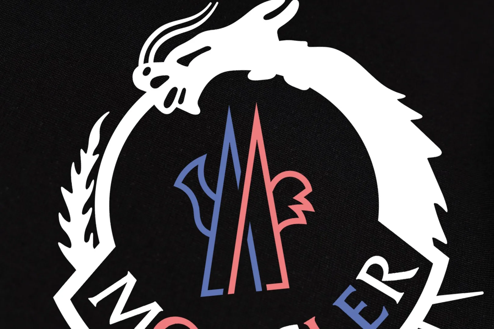 【 MONCLER】 2024 New Arrival Premium LOGO ， Premium ， 230 ， ， ， ！ Same Style ❗️ Same Style， In Stock！ Size：S M L XL XXL ：Black White